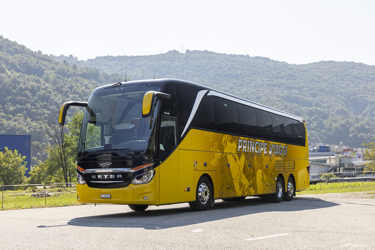 Flotta Principe Viaggi SETRA-516
